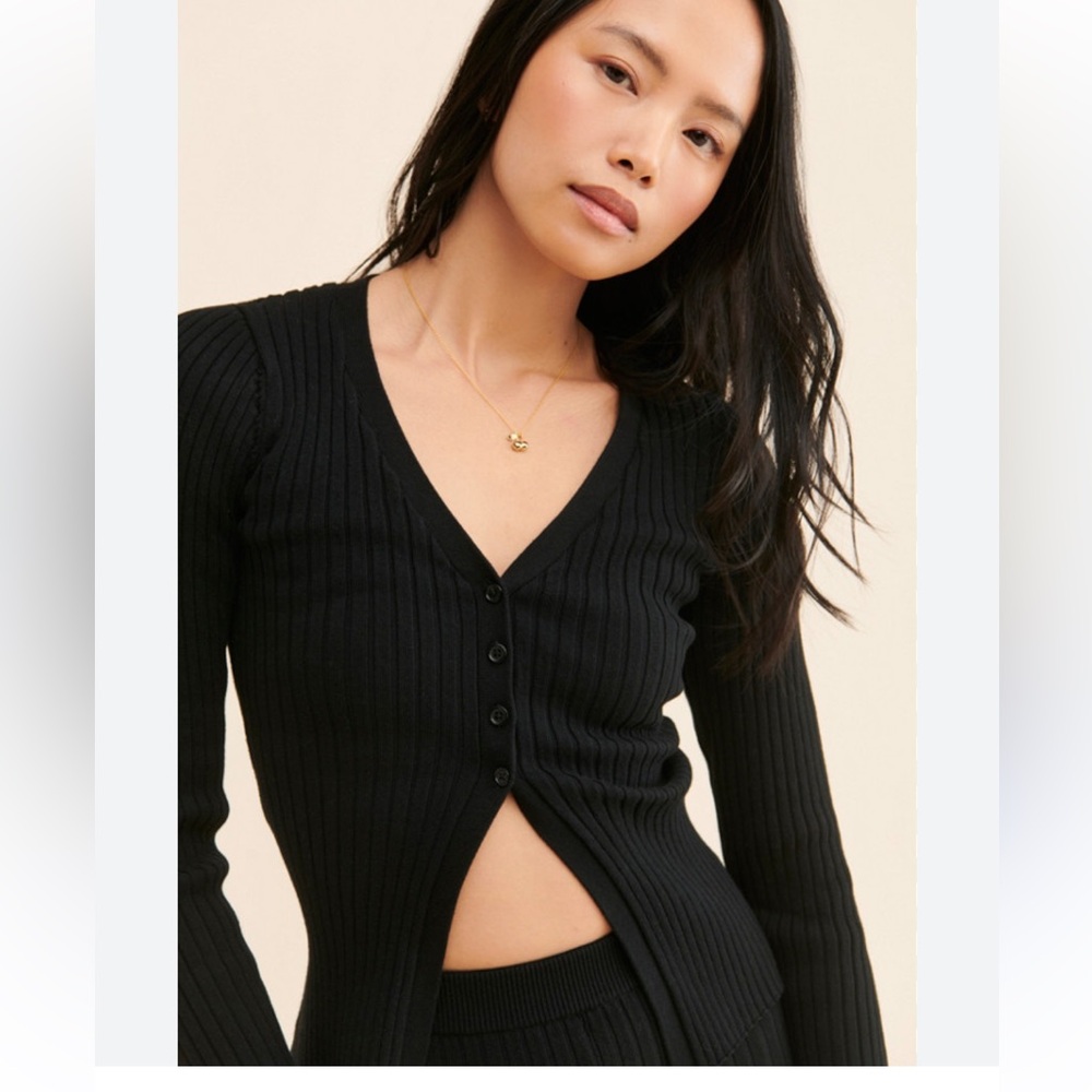 Astr The Label Maida Sweater In latte